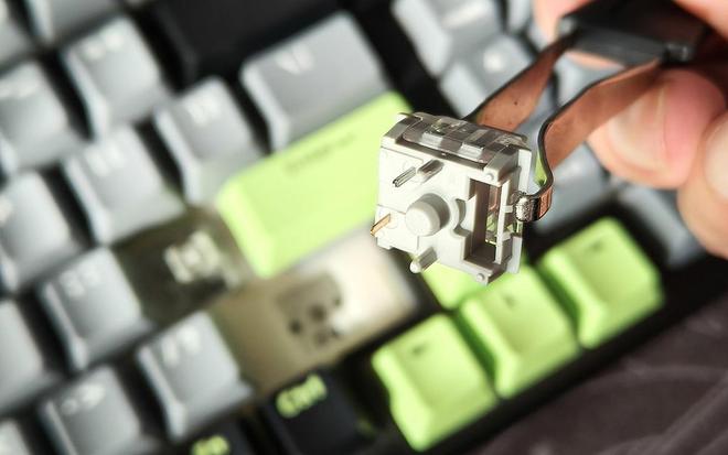 化键盘？热插拔、RGB灯光全给你开元棋牌试玩年轻人的第一把客制(图6)